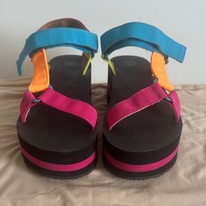 Wild Fable Multicolor Strap Sandals